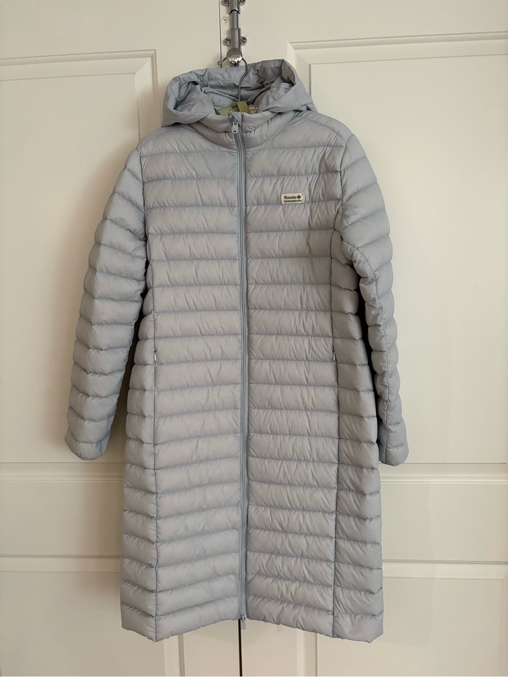 Roots puff jacket